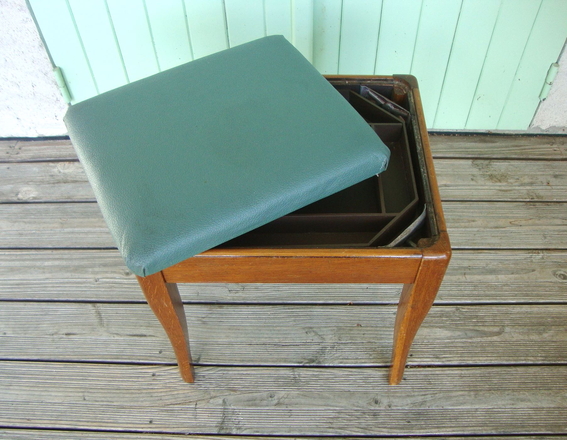 Sewing box worker's stool