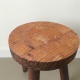 Ancient tripod tabouret