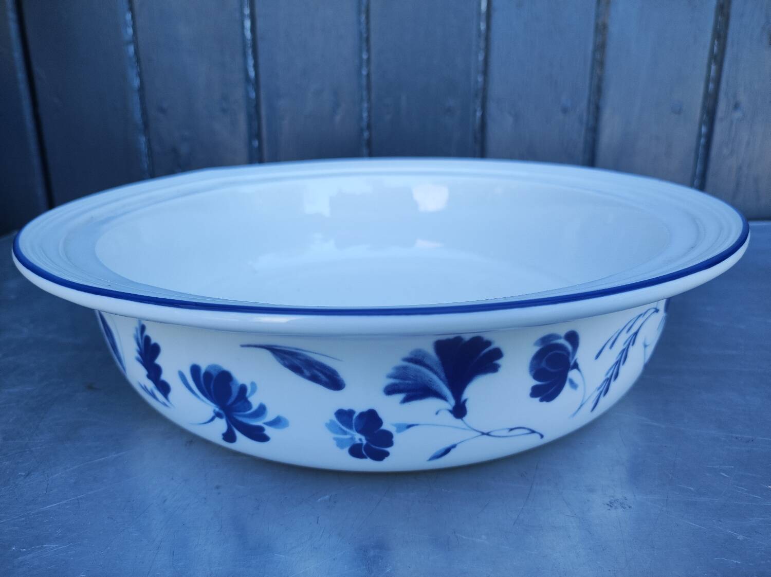 Old Villeroy & Boch hollow dish, blue floral pattern