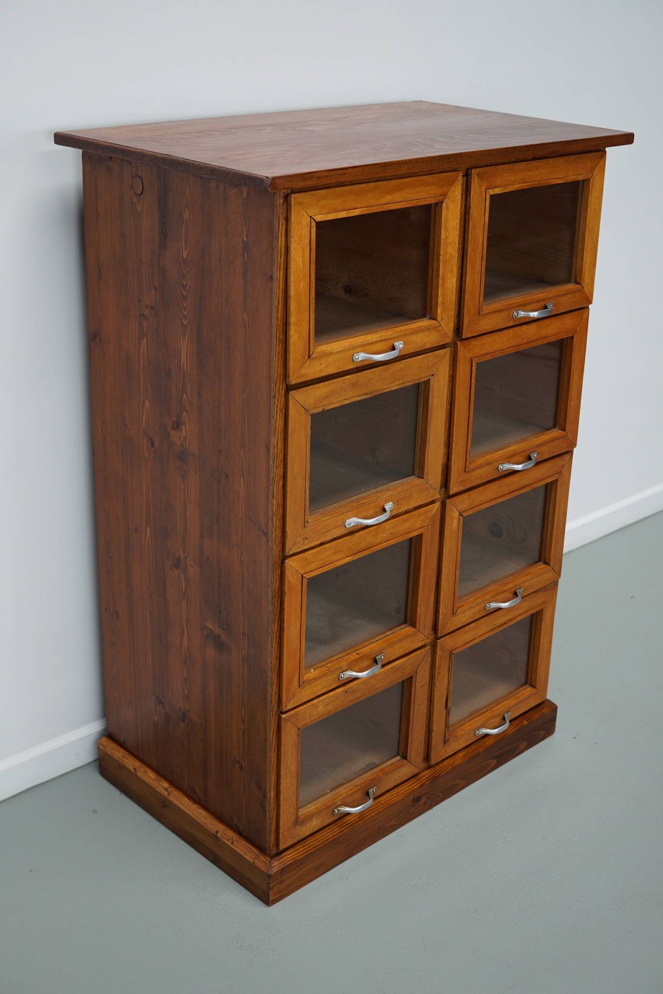 Meuble/Vitrine de Mercerie Vintage en Hêtre et Pin, Pays-Bas, 1950s