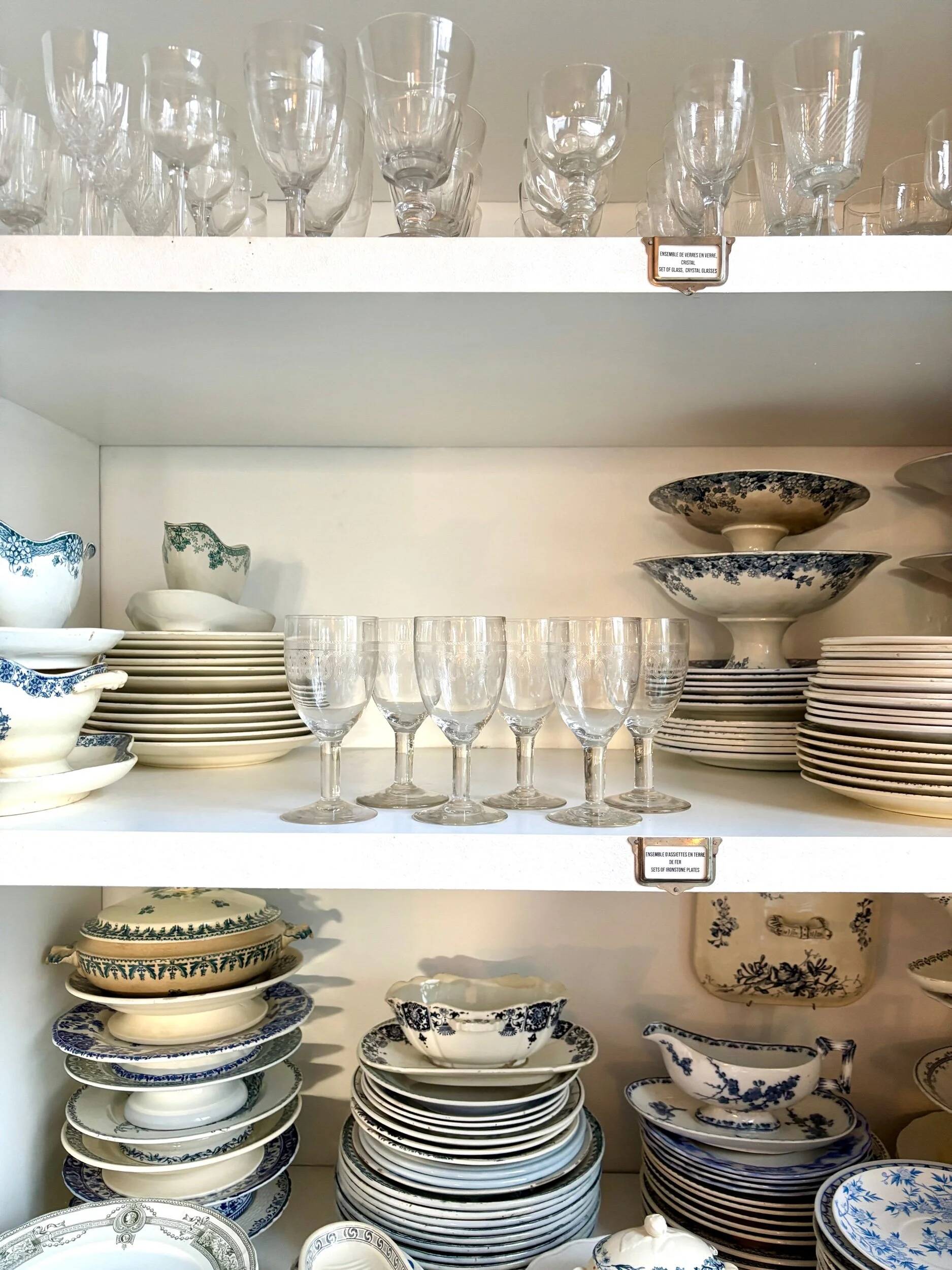 6 verres à pied en cristal guilloché