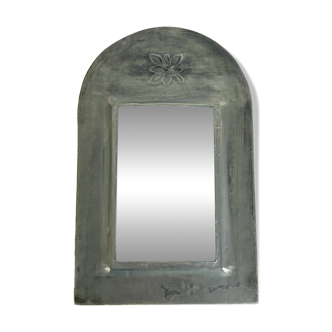Country style metal mirror