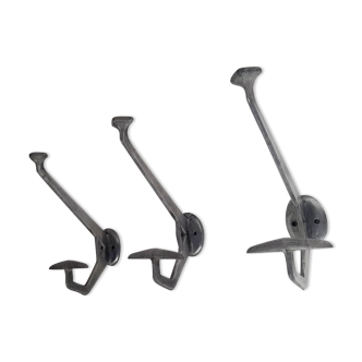 Series of 3 art deco hooks 30/40s