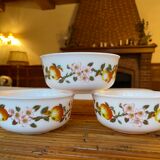 Mug cups and Arcopal bowl