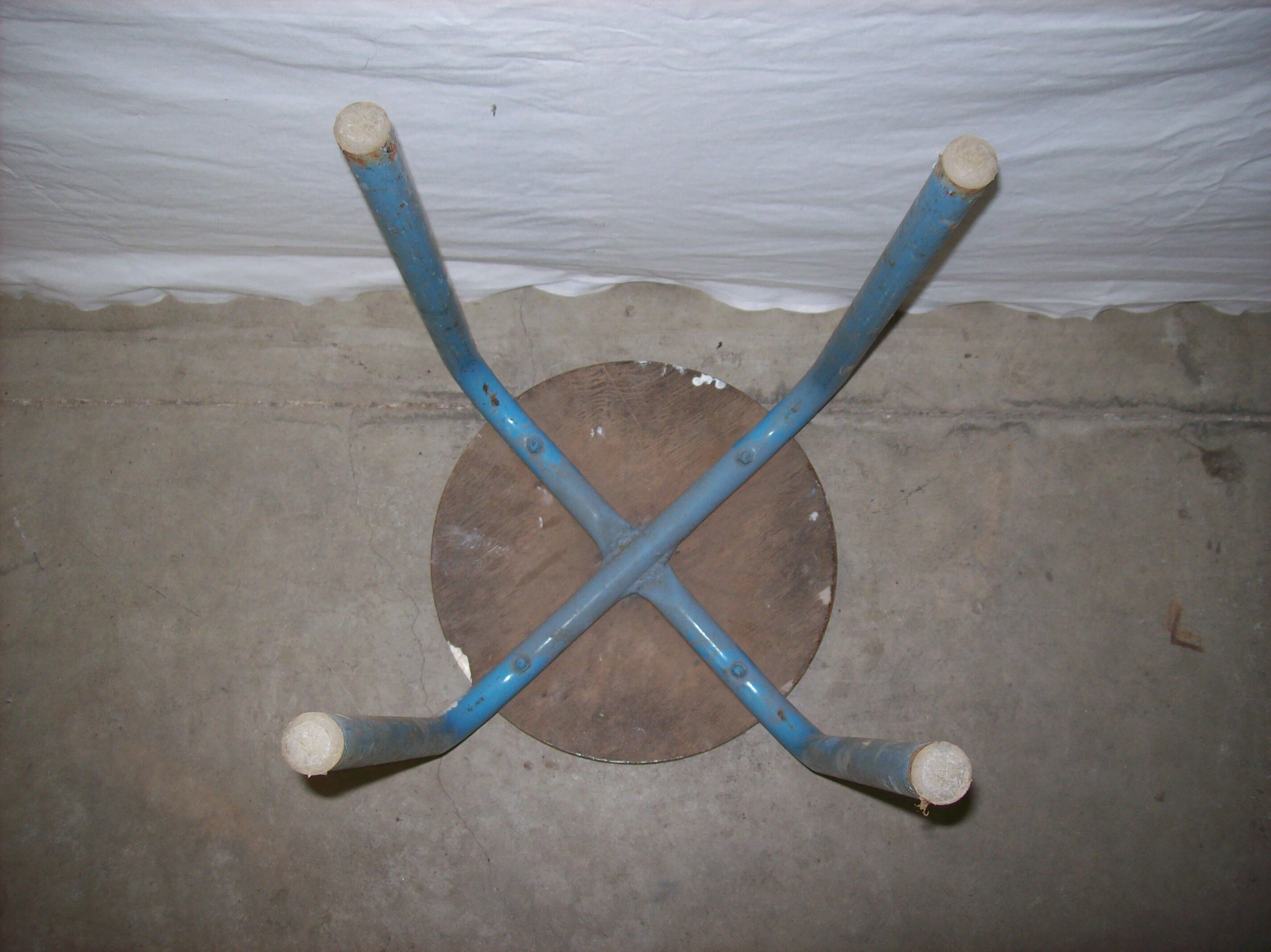 Stool 50-60 years in its own juice