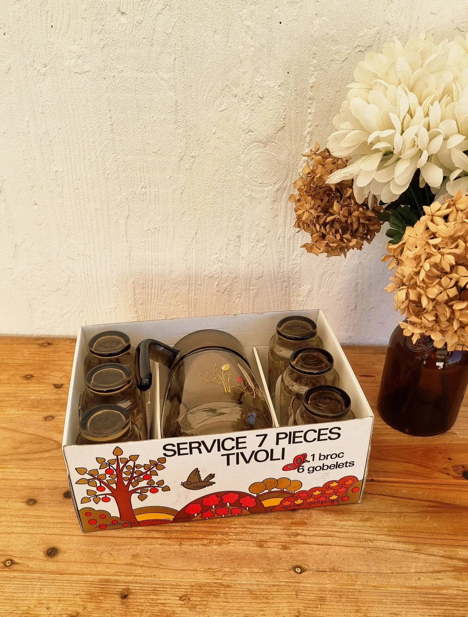 Vintage orangeade service J.G. Durand Tivoli in smoked glass, 7 pieces.