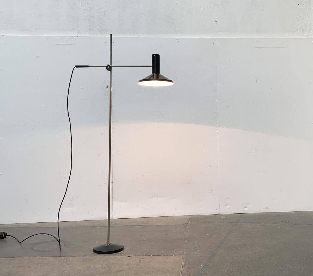 Mid-century minimalist floor lamp