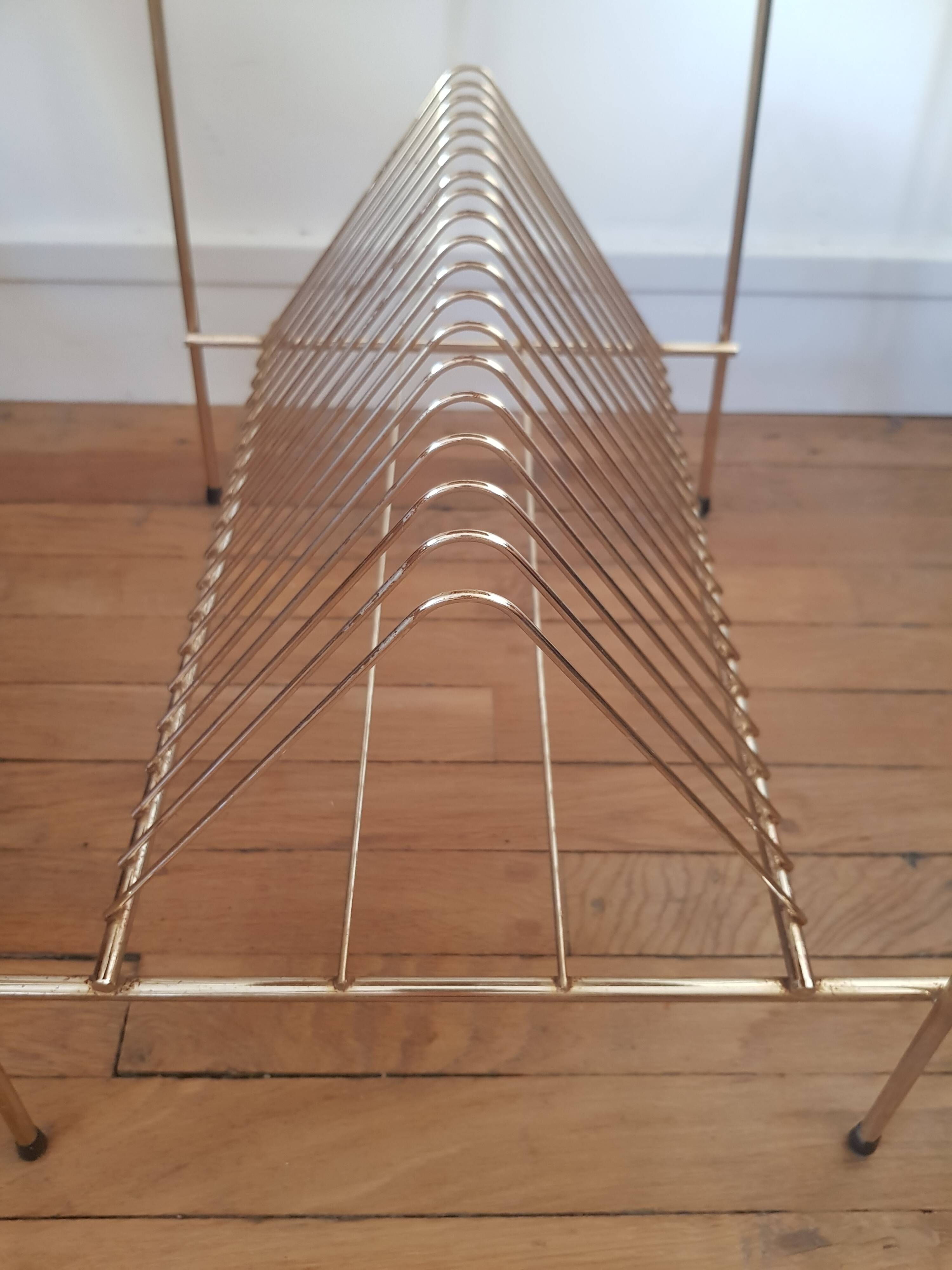 Side table / vinyl stand