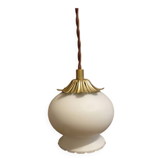 Lampe baladeuse globe opalin blanc, style art déco, cordon textile marron