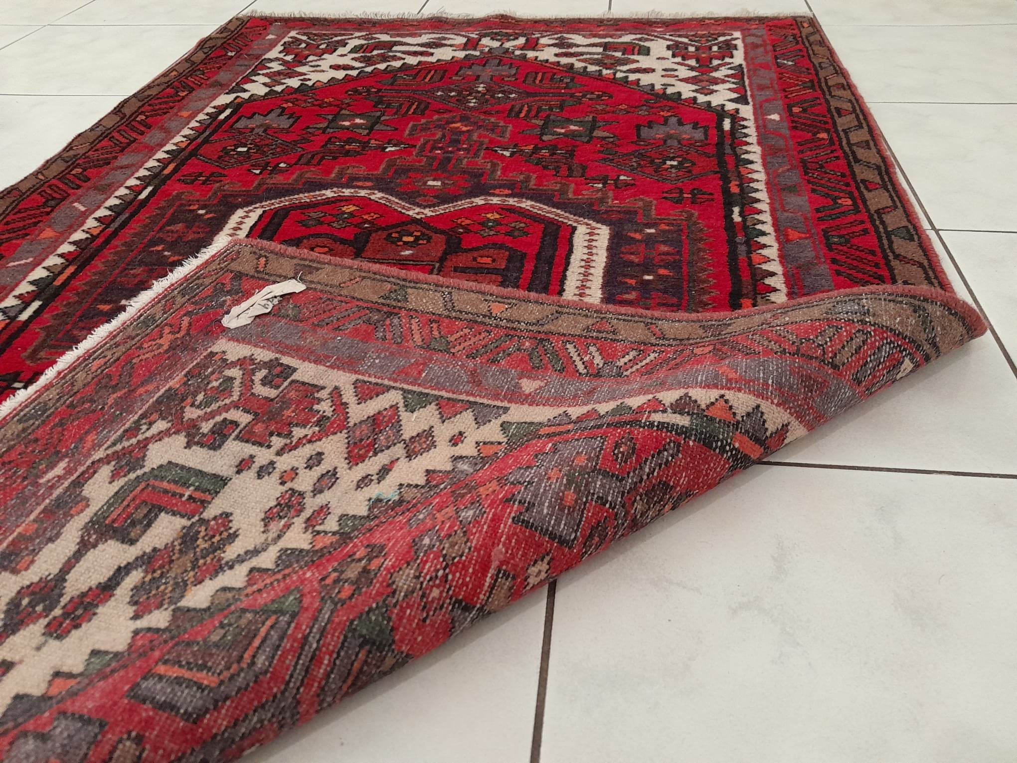 Handmade Persian Zangian Rug 166x103cm