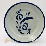 6 dessert plates, St. Clement. Hand-painted decoration.