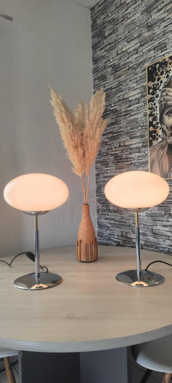 Pair of Italian lamps 1980