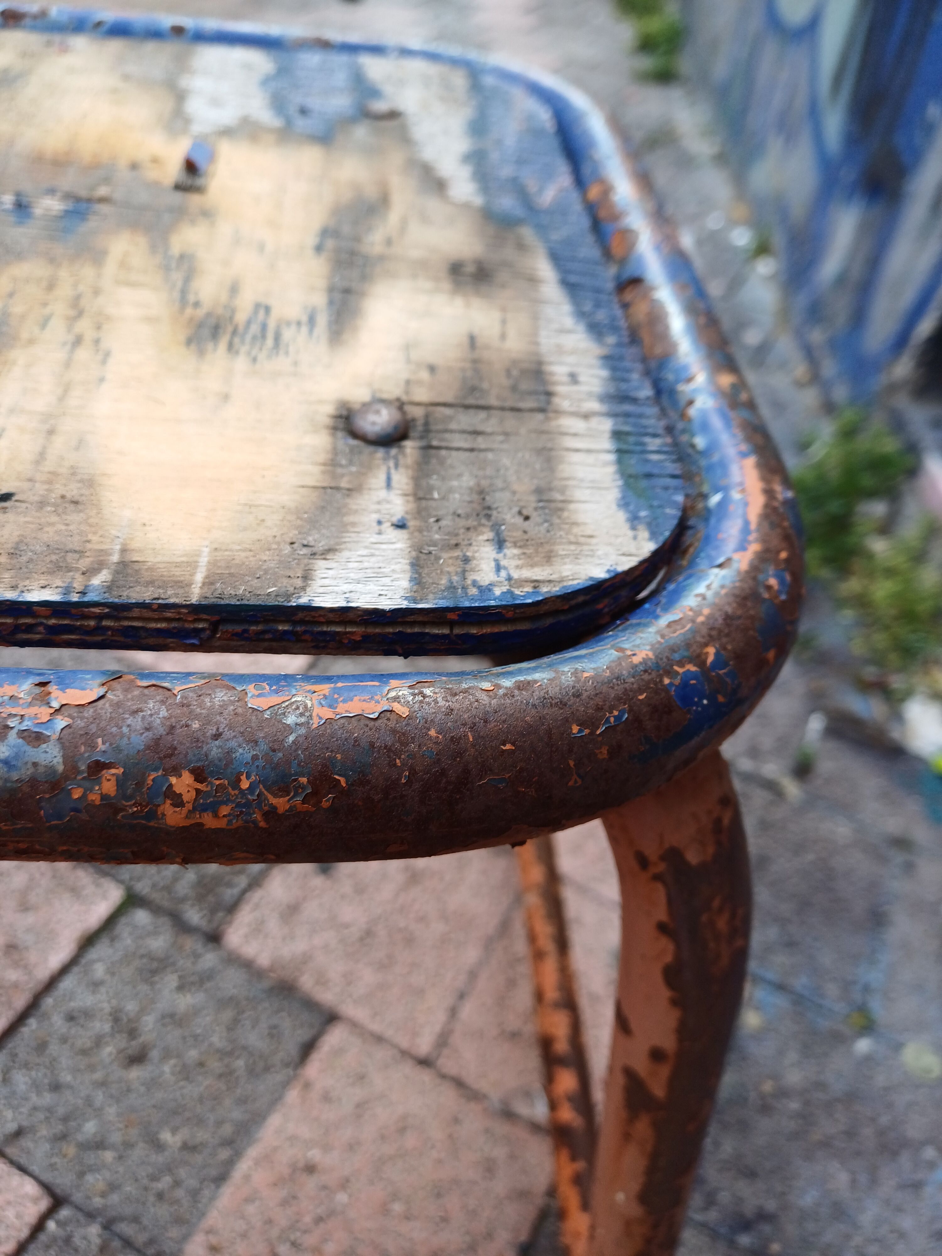 Square stool industrial workshop metal and wood tube