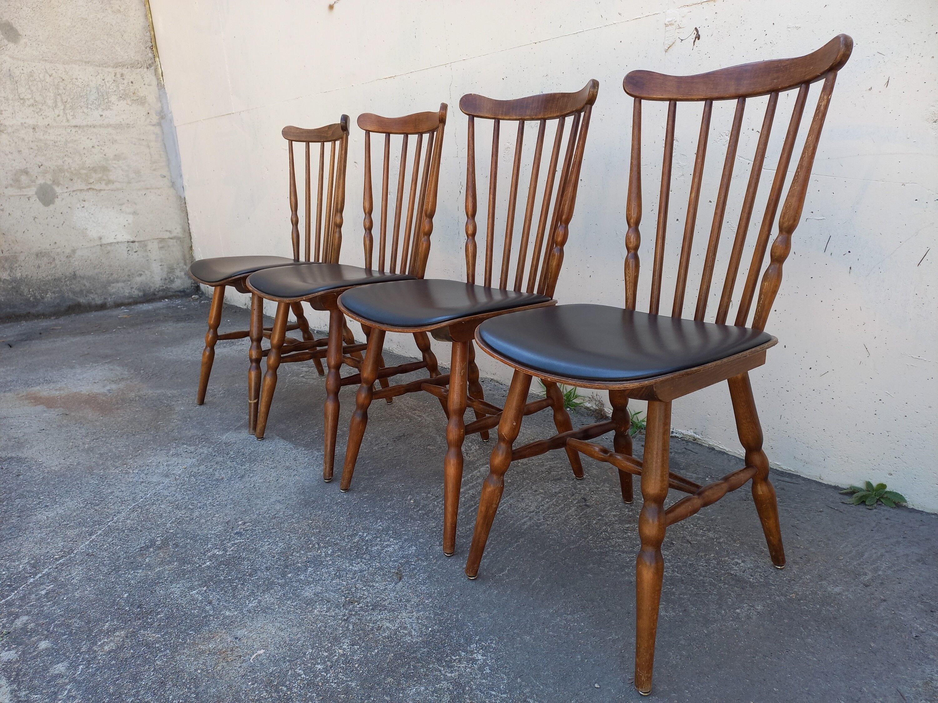 Baumann Tacoma chairs, set of 4