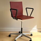Designer armchair 04 by Maarten Van Severen for Vitra