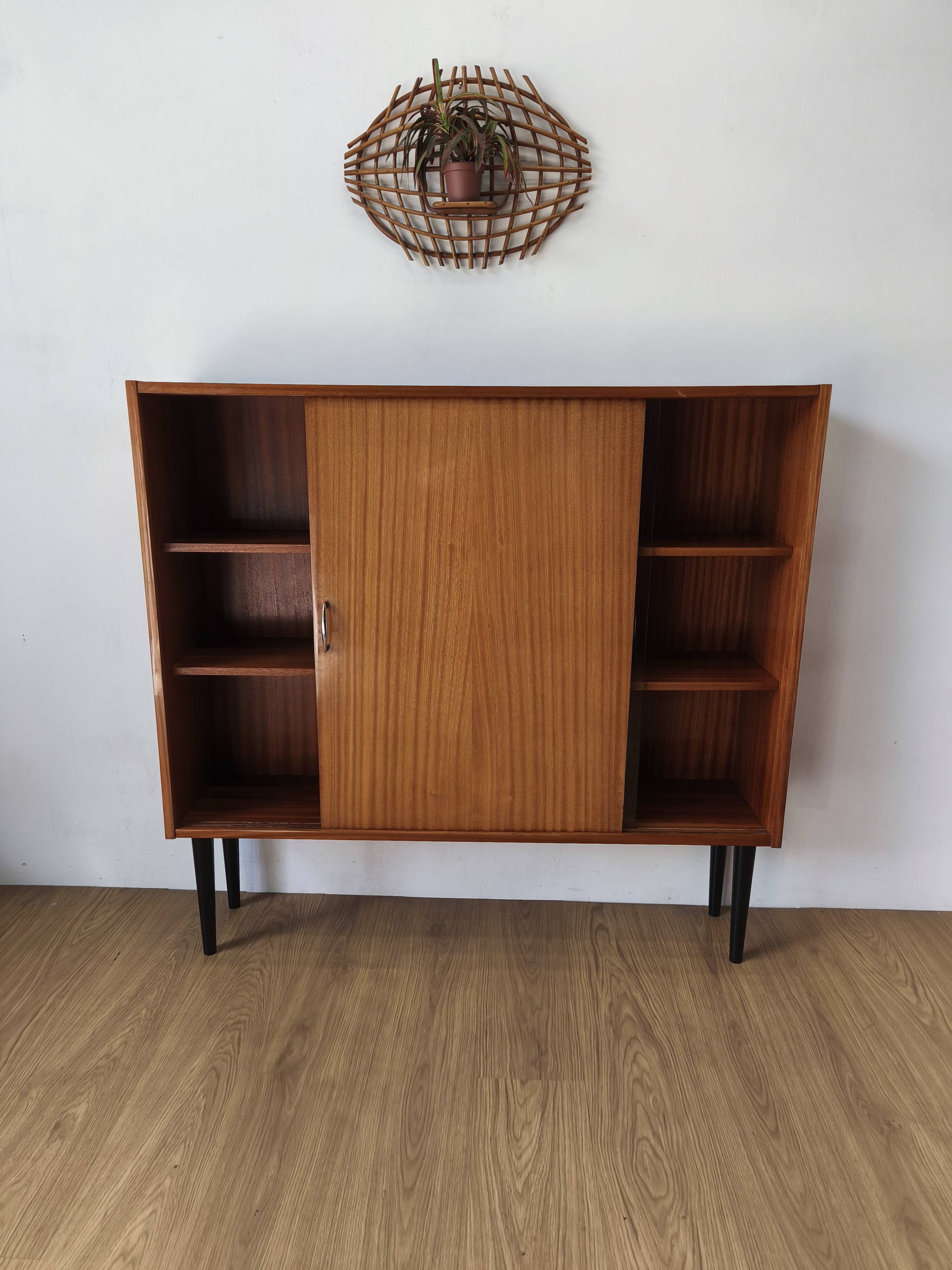 Modernist bookcase, 1970