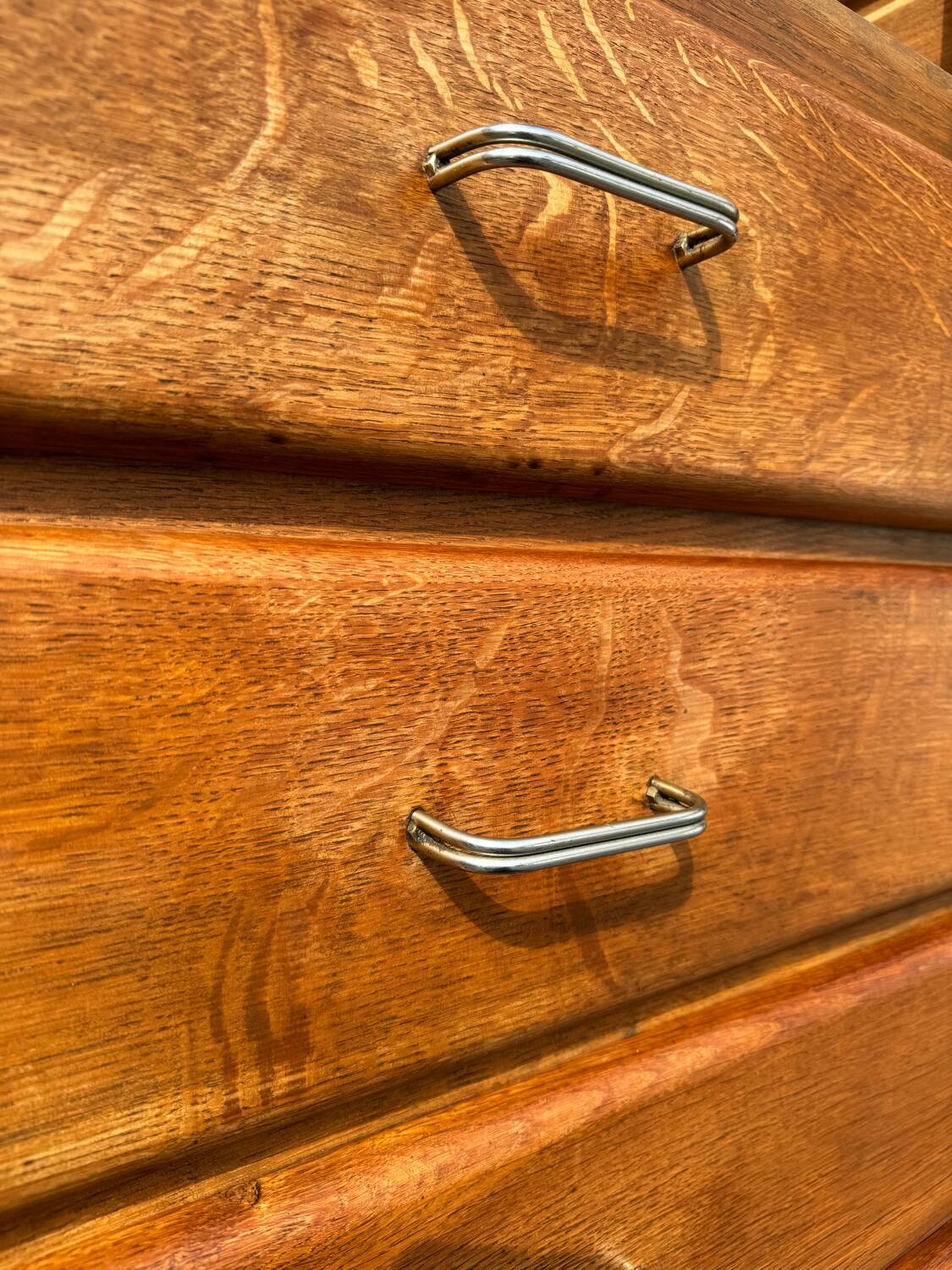 Ancienne armoire scolaire, grand vestiaire Art Déco