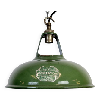 Lampe à suspension industrielle en émail vert de Coolicon, années 1950
