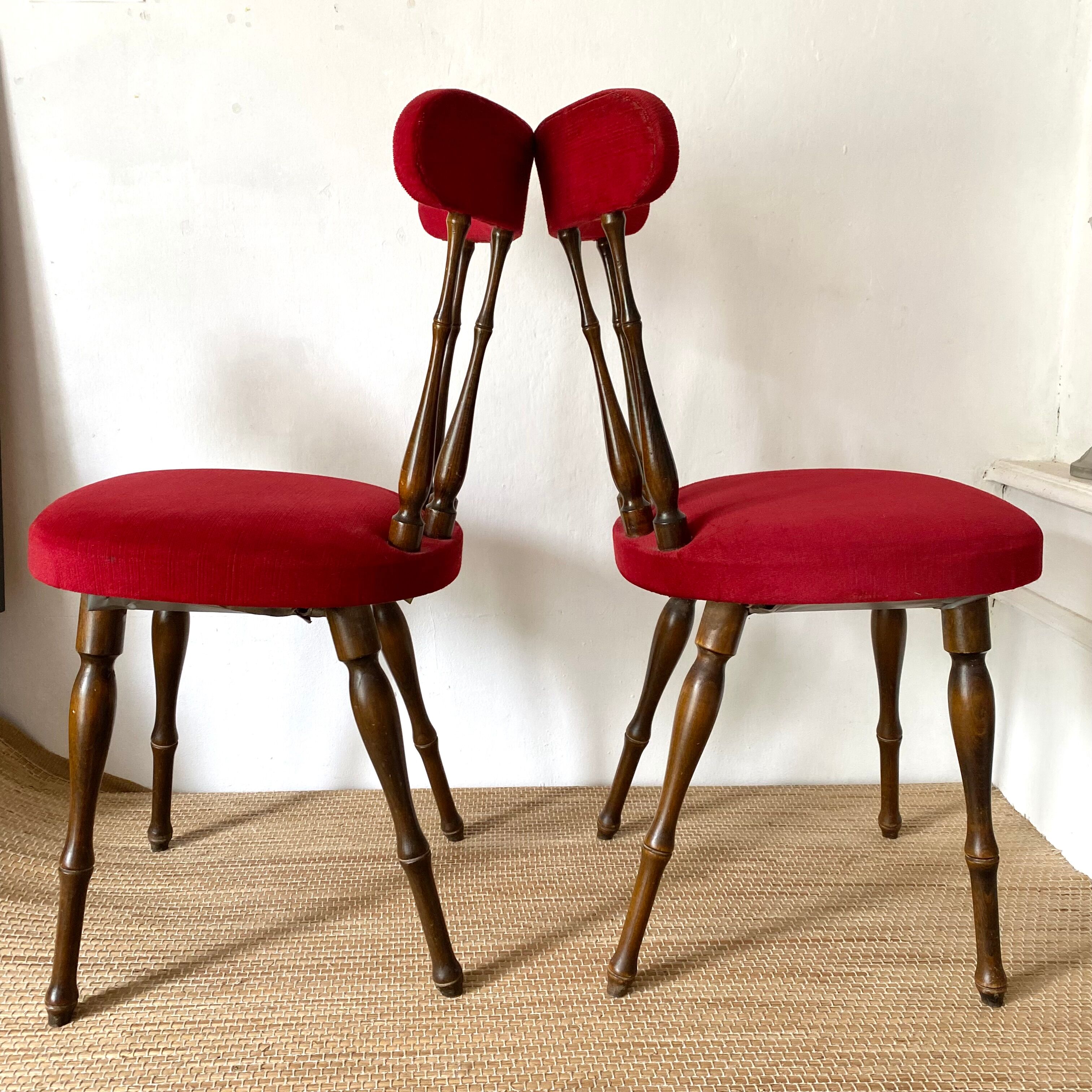 Pair of velvet chairs 60s-70s