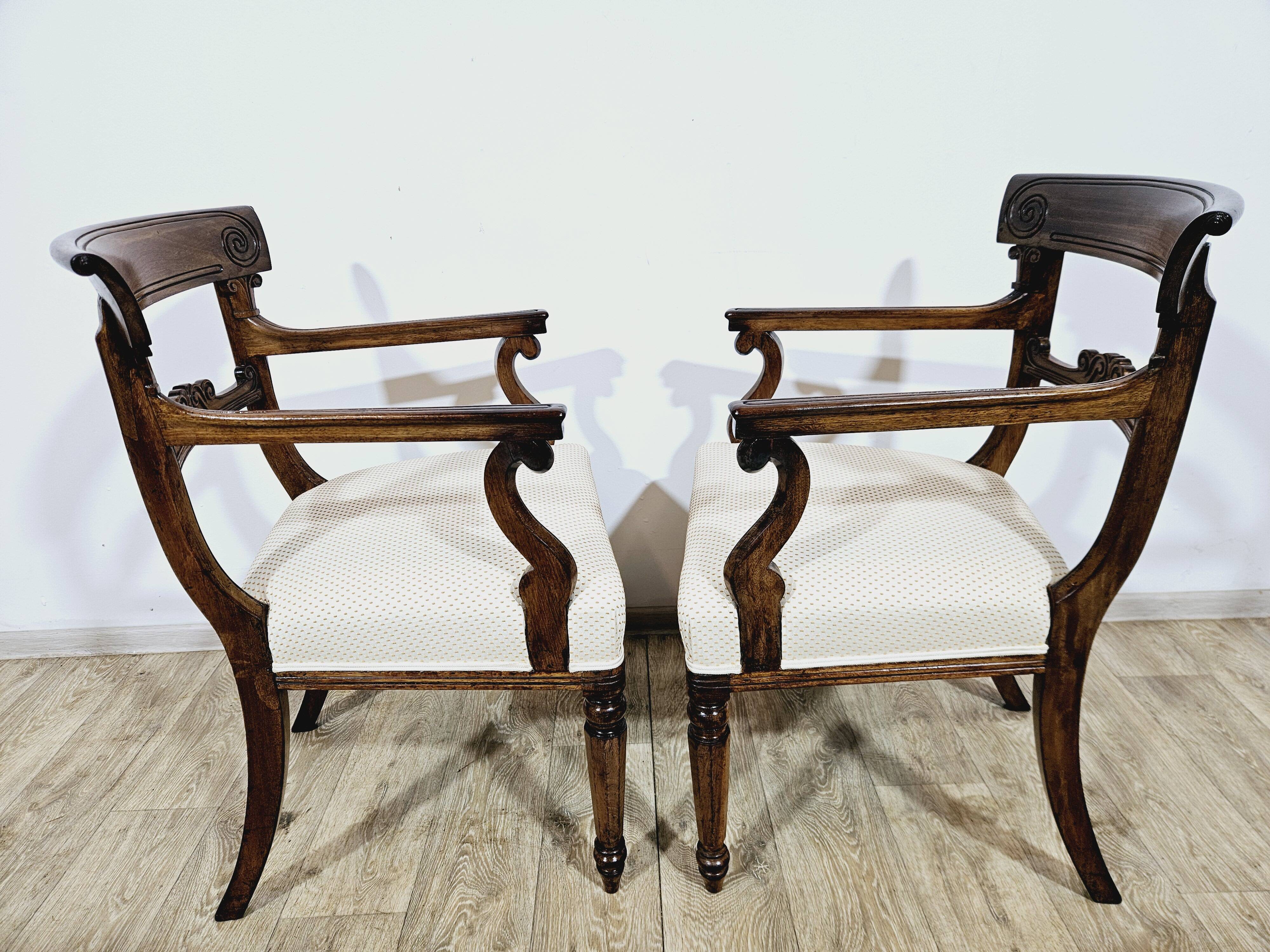 A pair of exclusive Biedermeier study armchairs, 19th century