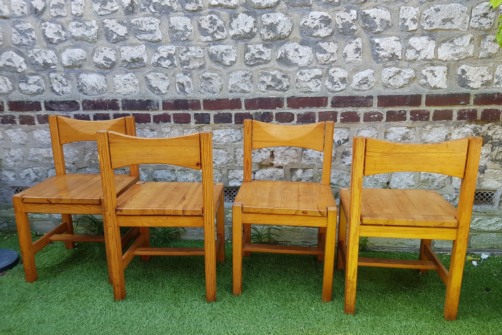 Model chairs "Hongisto" by Ilmari Tapiovaara 1963