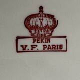 6 assiettes en porcelaine fine