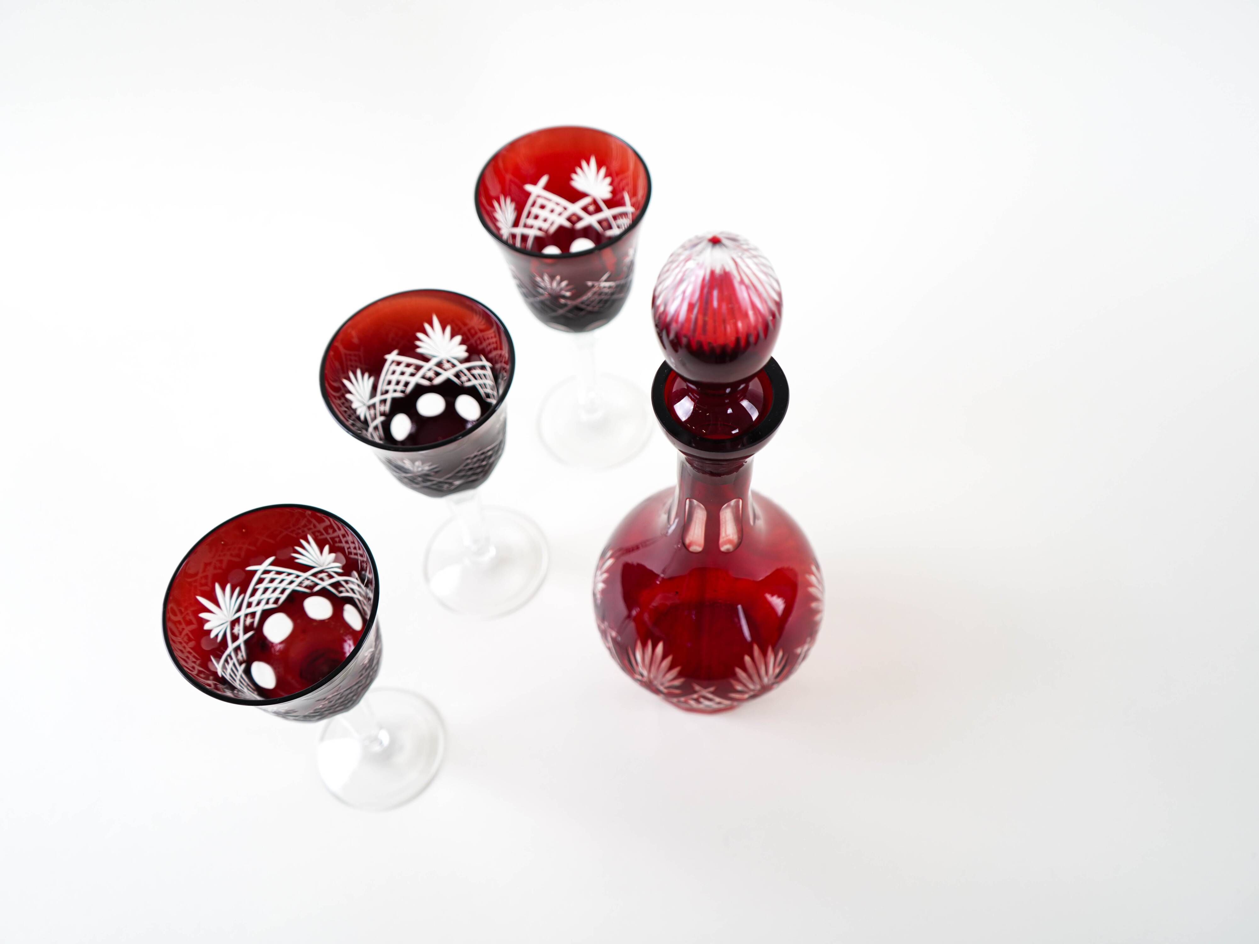 Crystal carafe with glasses in burgundy, European Art Deco style barware set