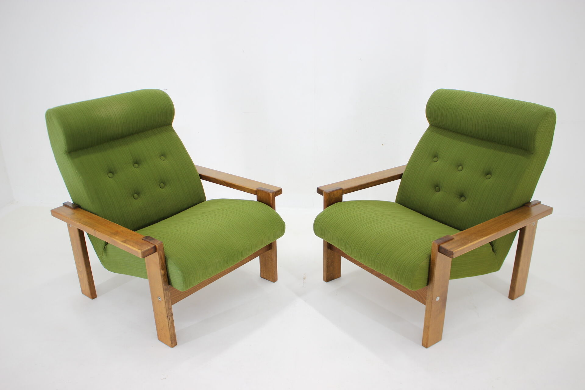 1970s pair of beech armchairs, czechoslovakia