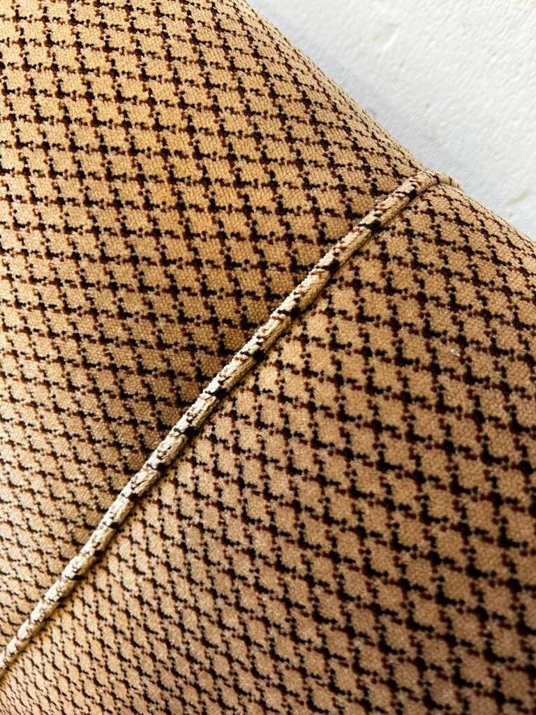 Canapé vintage en bois / canapé-lit / canapé