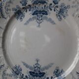 Set of 4 dessert plates from the St Amand earthenware factory, Régence model, iron earth