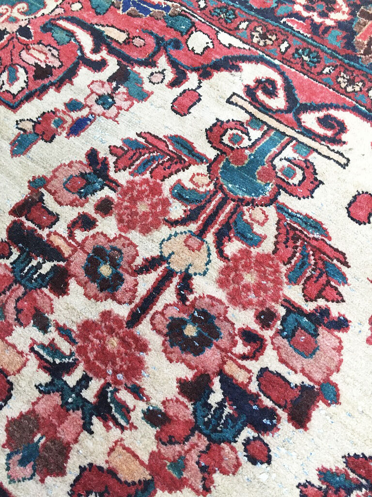 Tapis persan 221 x 162 cm
