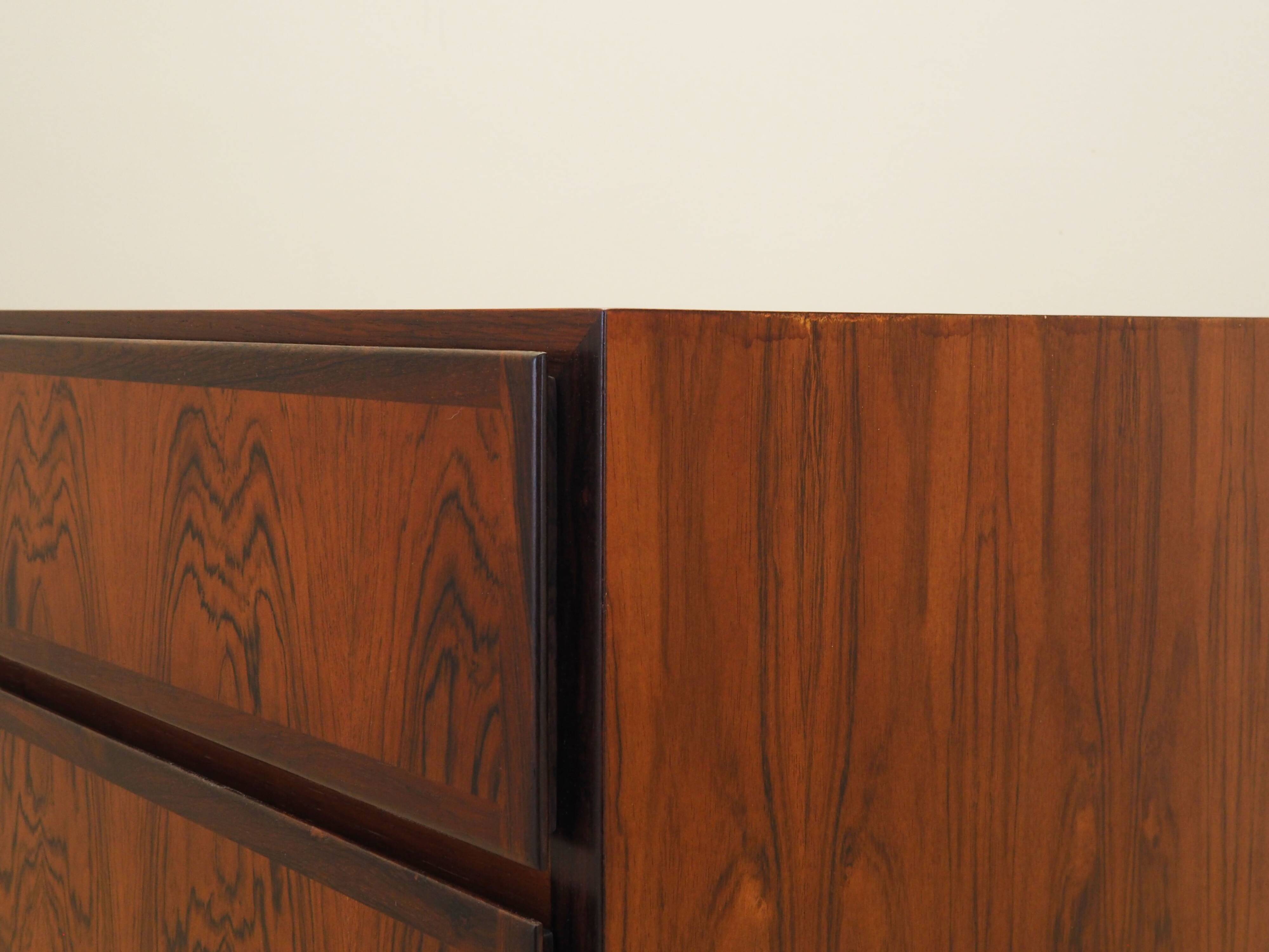 Commode en palissandre, design danois, années 1970, fabricant : Omann Jun