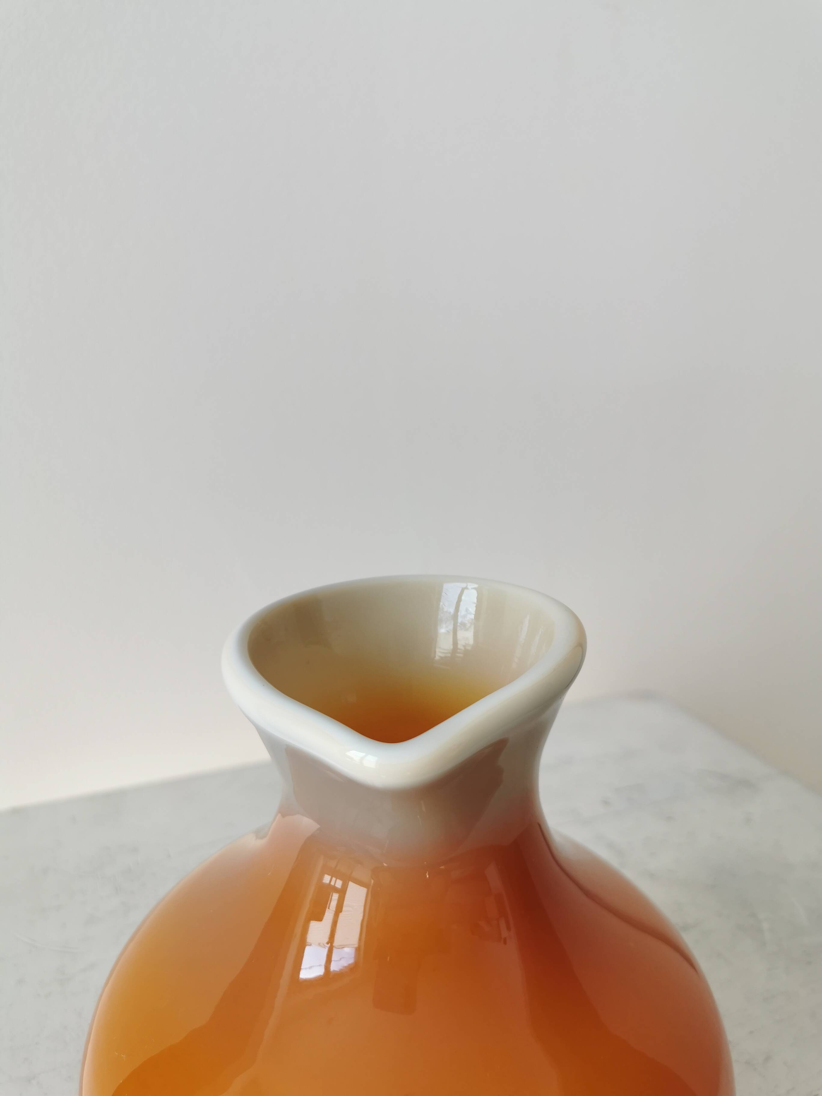 Vase vintage : verre Prokuplje fait à la main, Yougoslavie