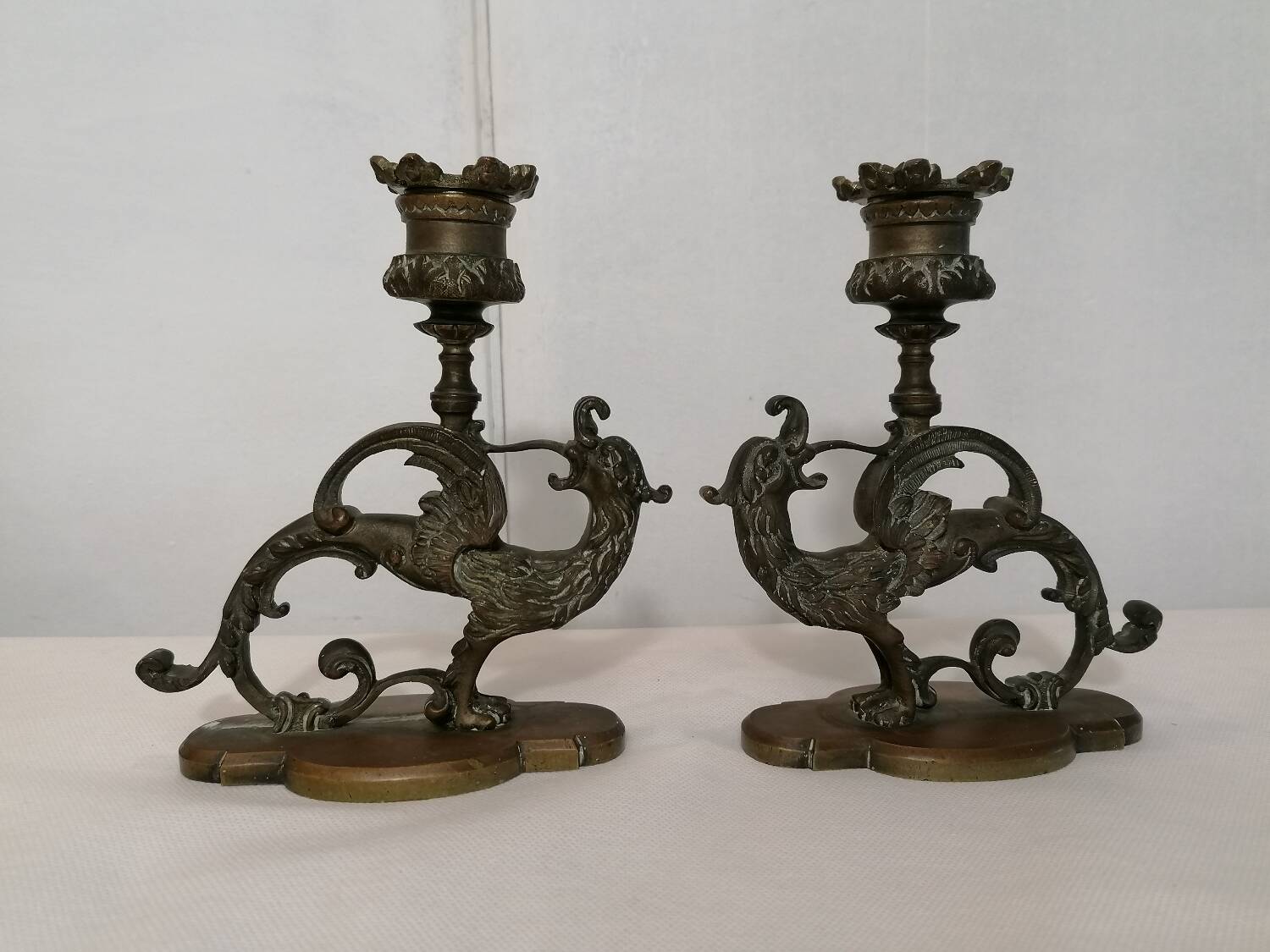 Pair of bronze candlesticks representing chimeras/dragons - 19th century