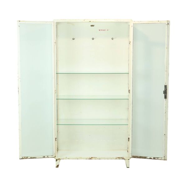 Ancienne armoire à pharmacie en métal Armoire à pharmacie en verre Industrielle des années 1970