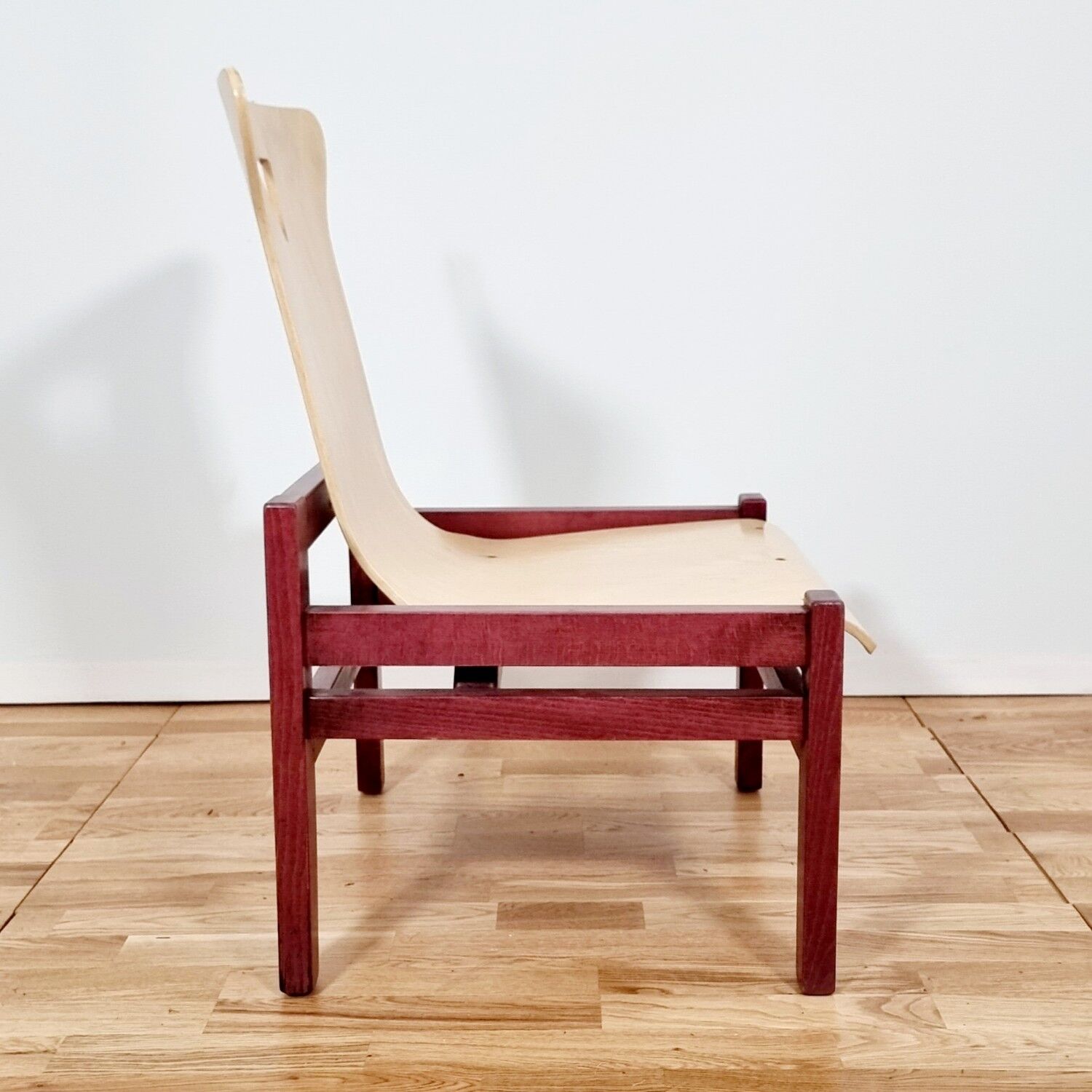 Suite of four heaters in purple stained wood and light oak, circa 1980