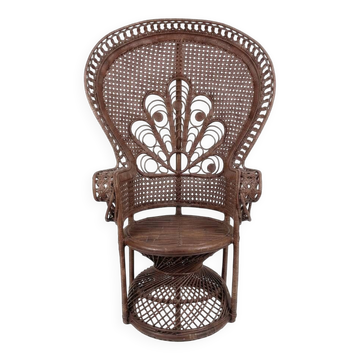 Grand fauteuil Emmanuelle ou fauteuil paon ancien en rotin tressé
