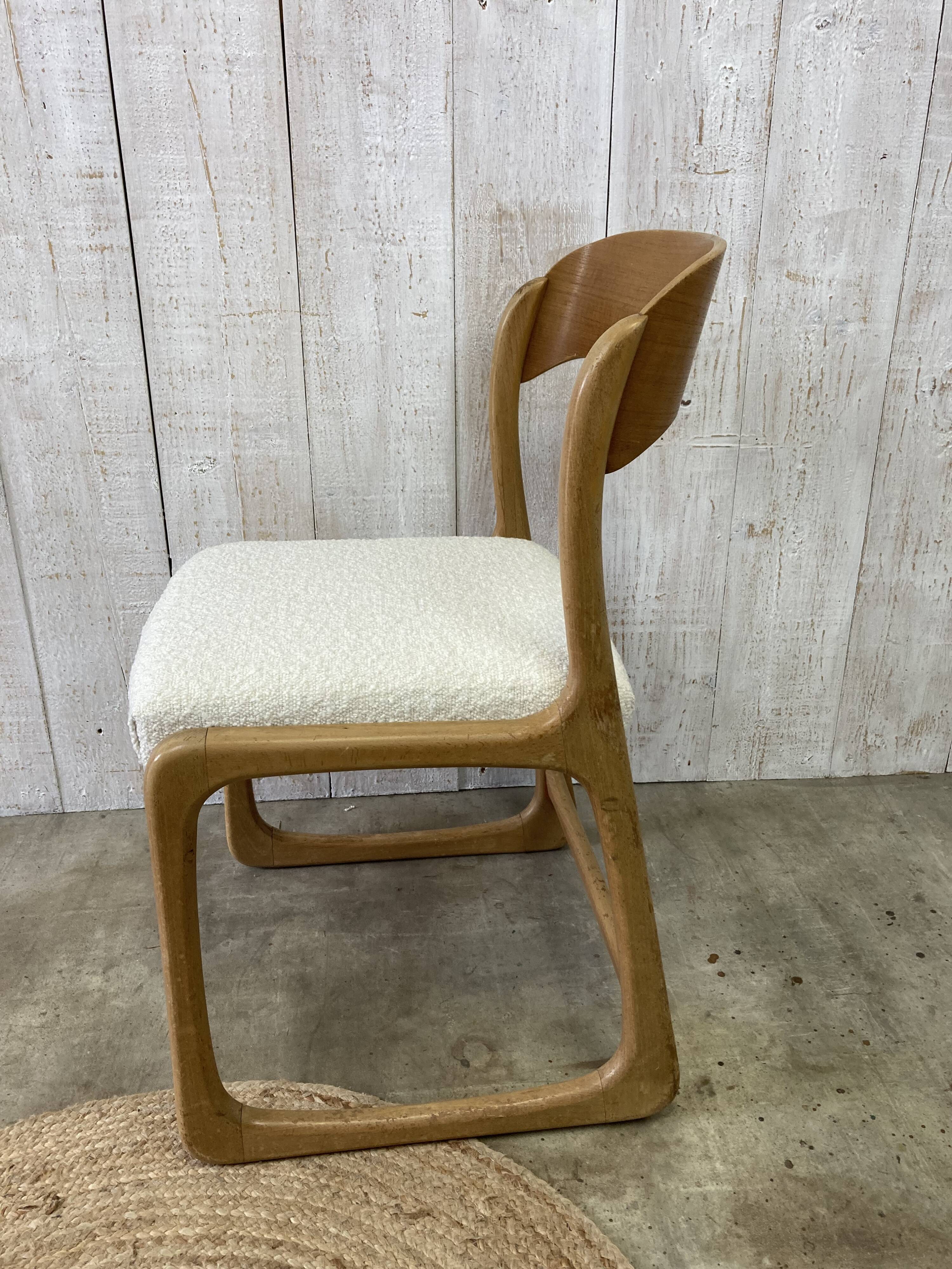 Baumann sled chair