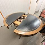 round dining room table