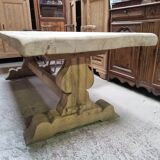 Farmhouse table
