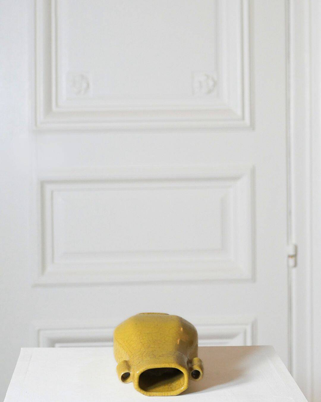 Hu vase from China, 19th or 20th century