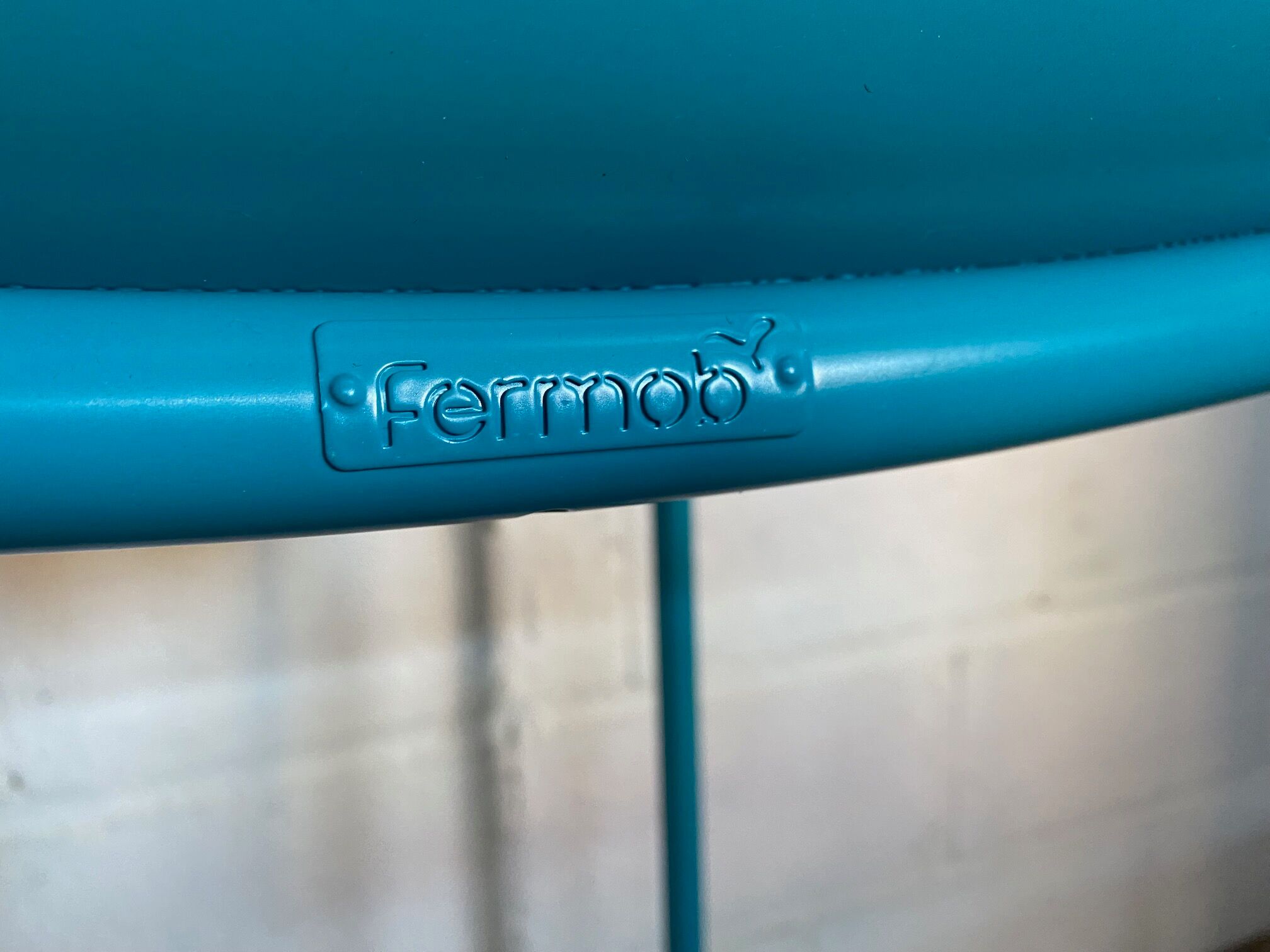 Tabouret de bar Luxembourg Fermob bleu empilable
