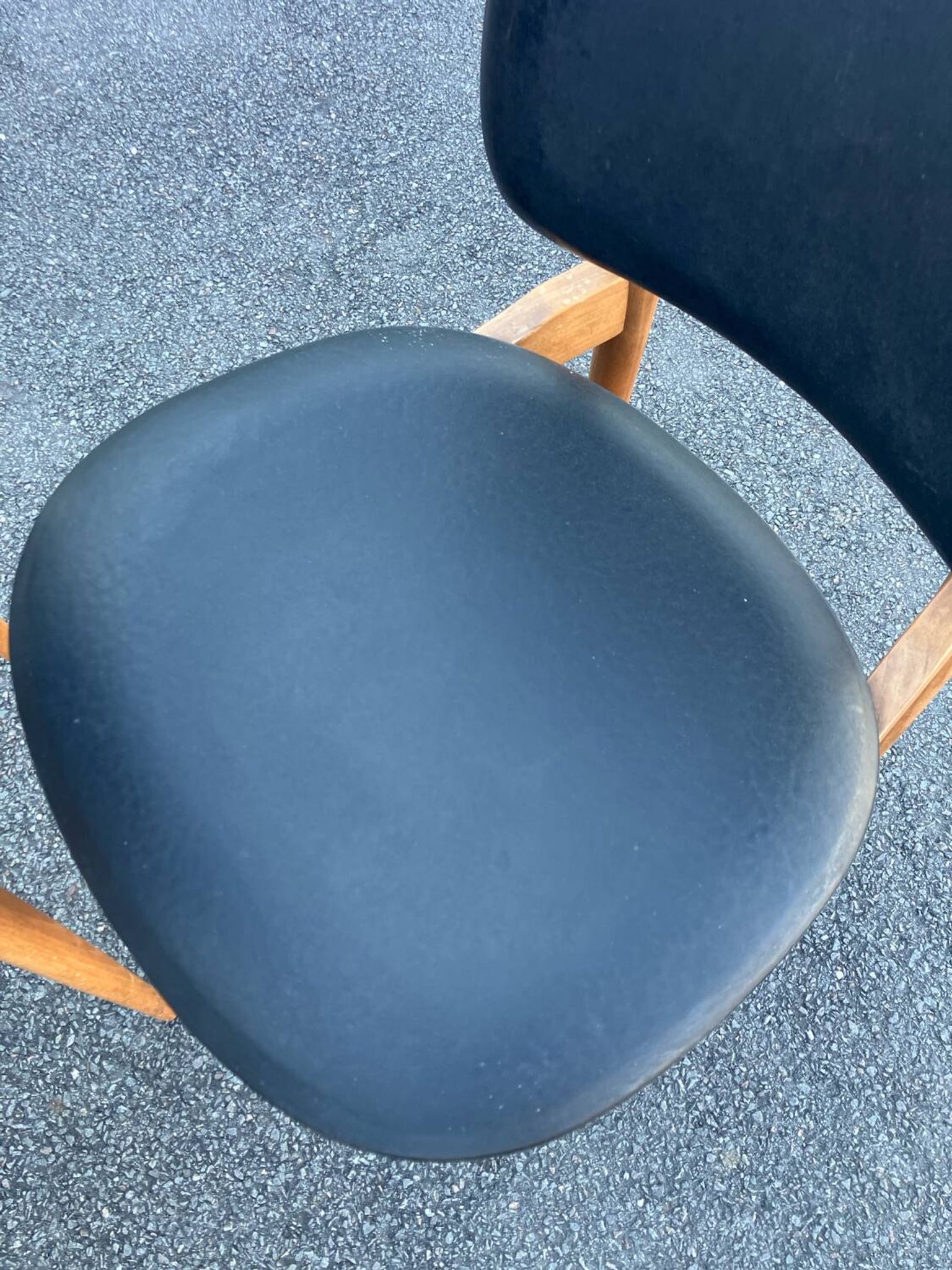 Baumann Pegasus Vintage Chair