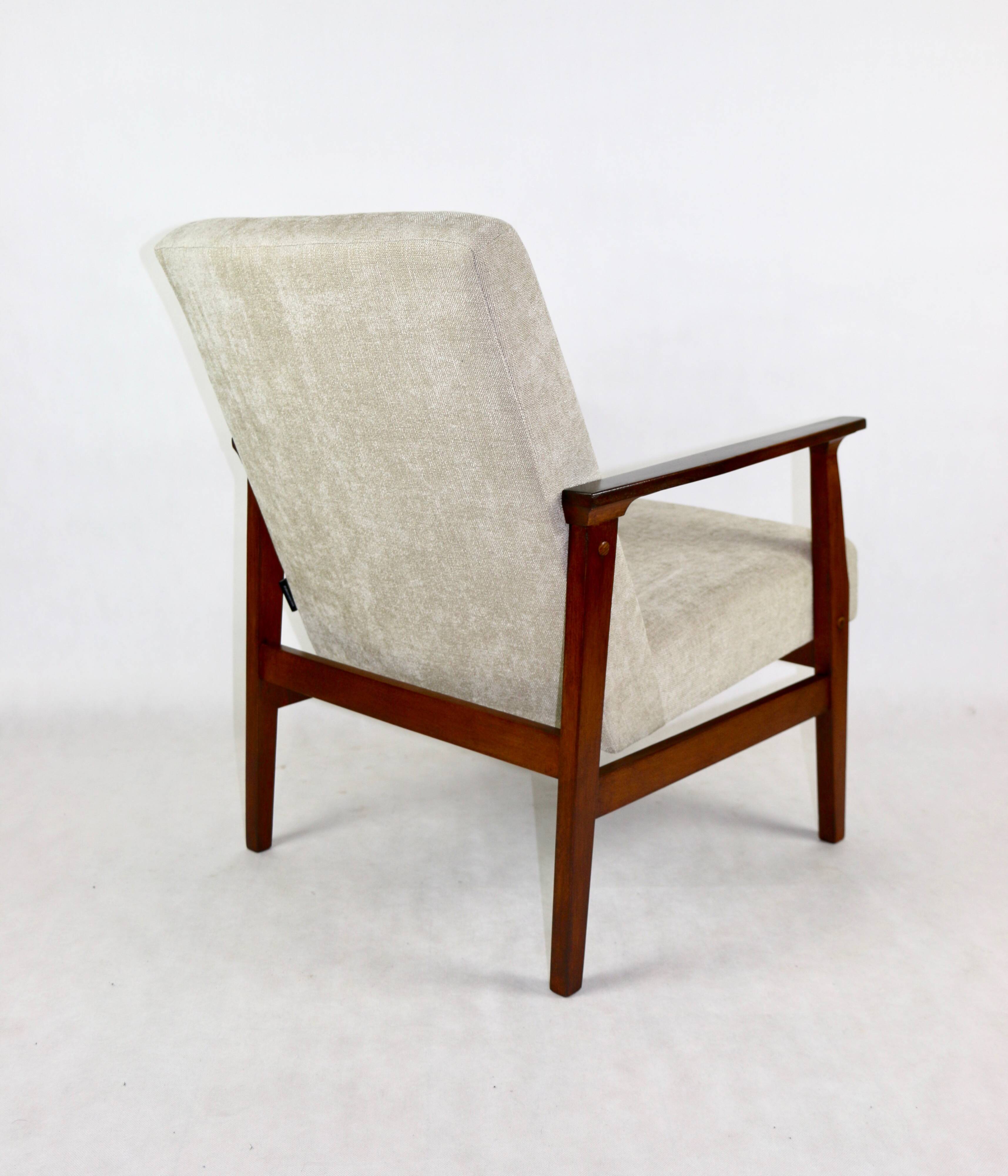 Vintage Beige Club Armchair, 1970s