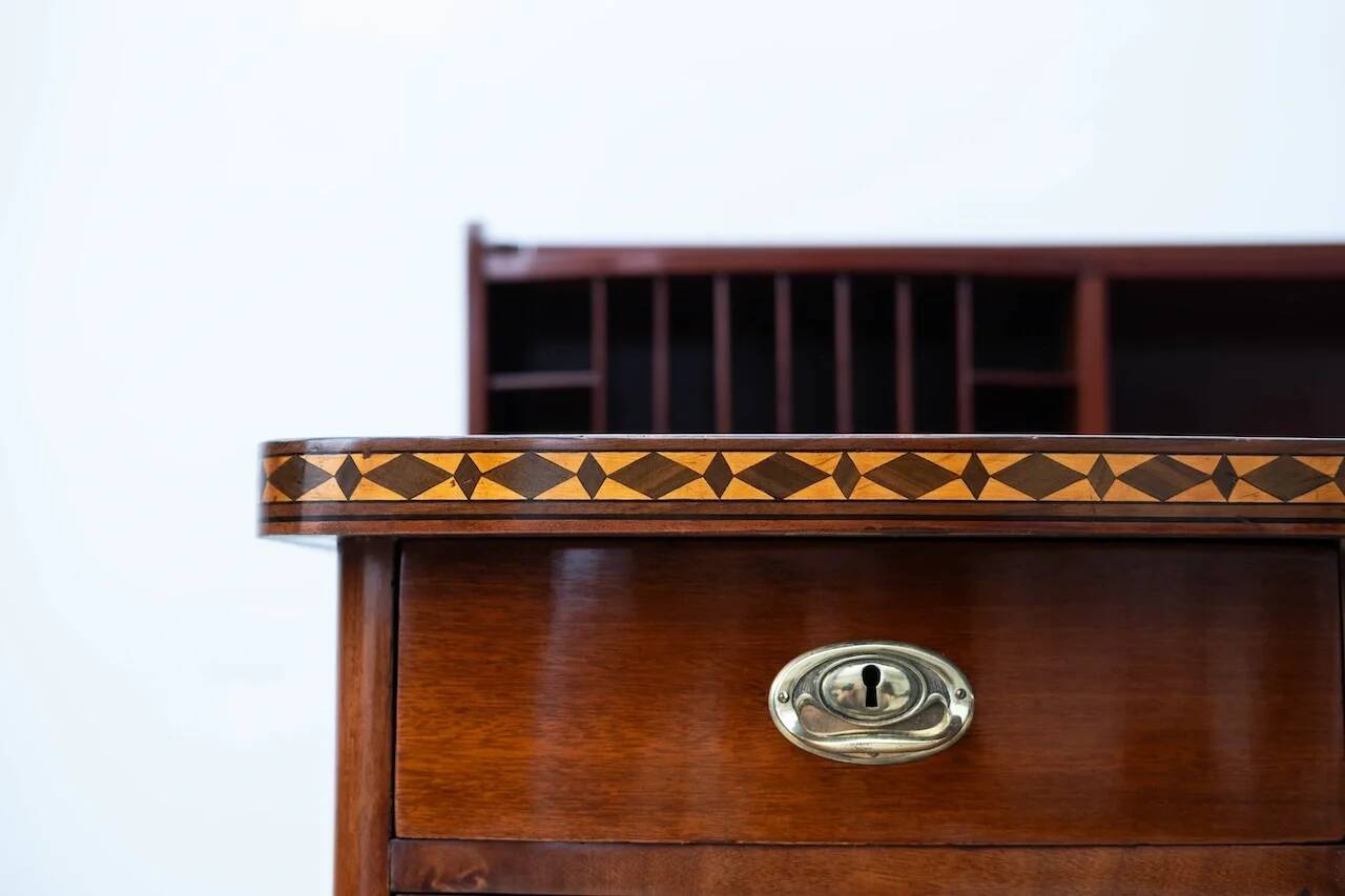 Original Art Nouveau desk (Vienna, c. 1908), execution: Unknown Wiener Werkstätte (Vienna, c. 1908)
