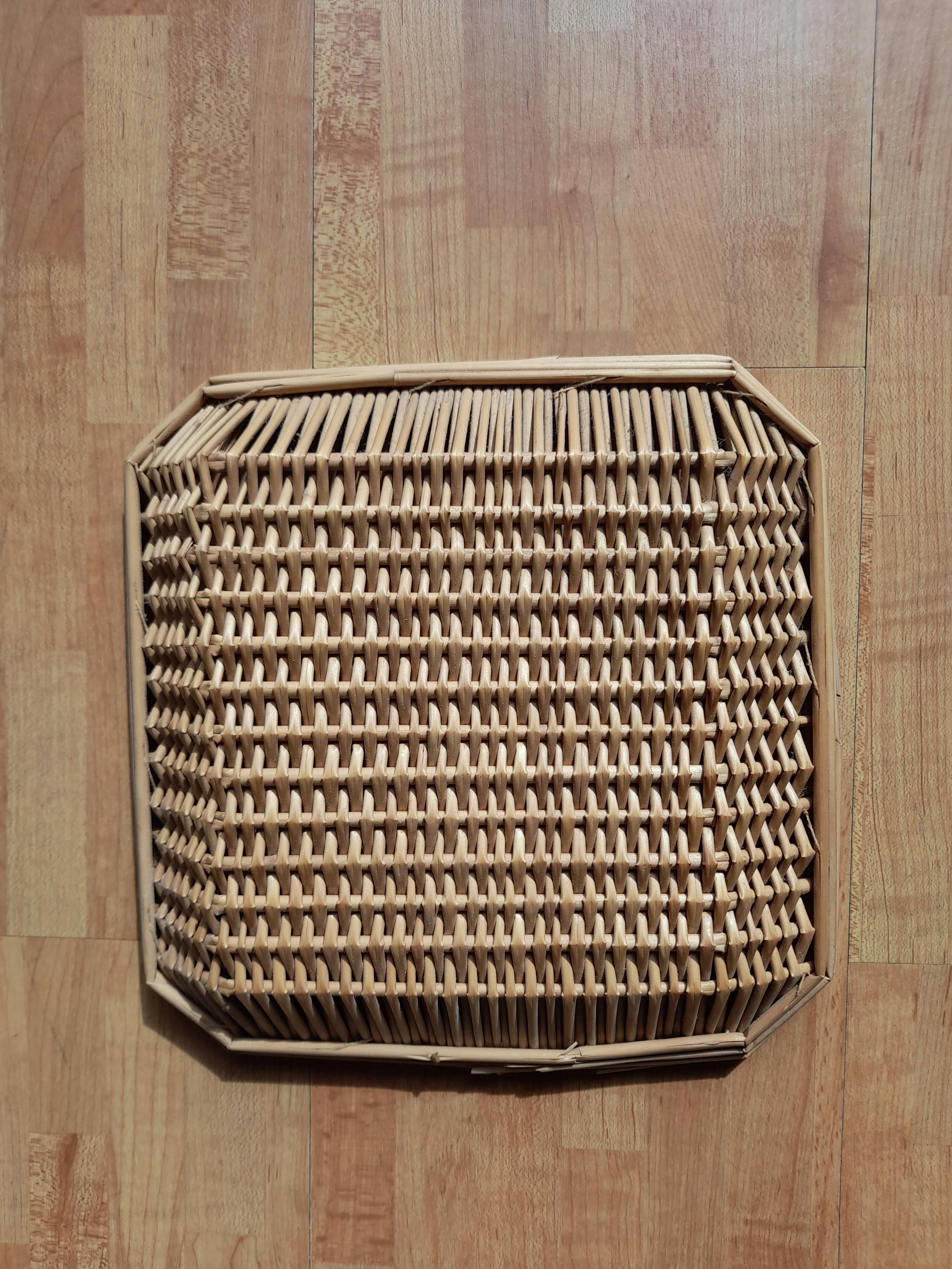 Set of 2 woven wicker baskets