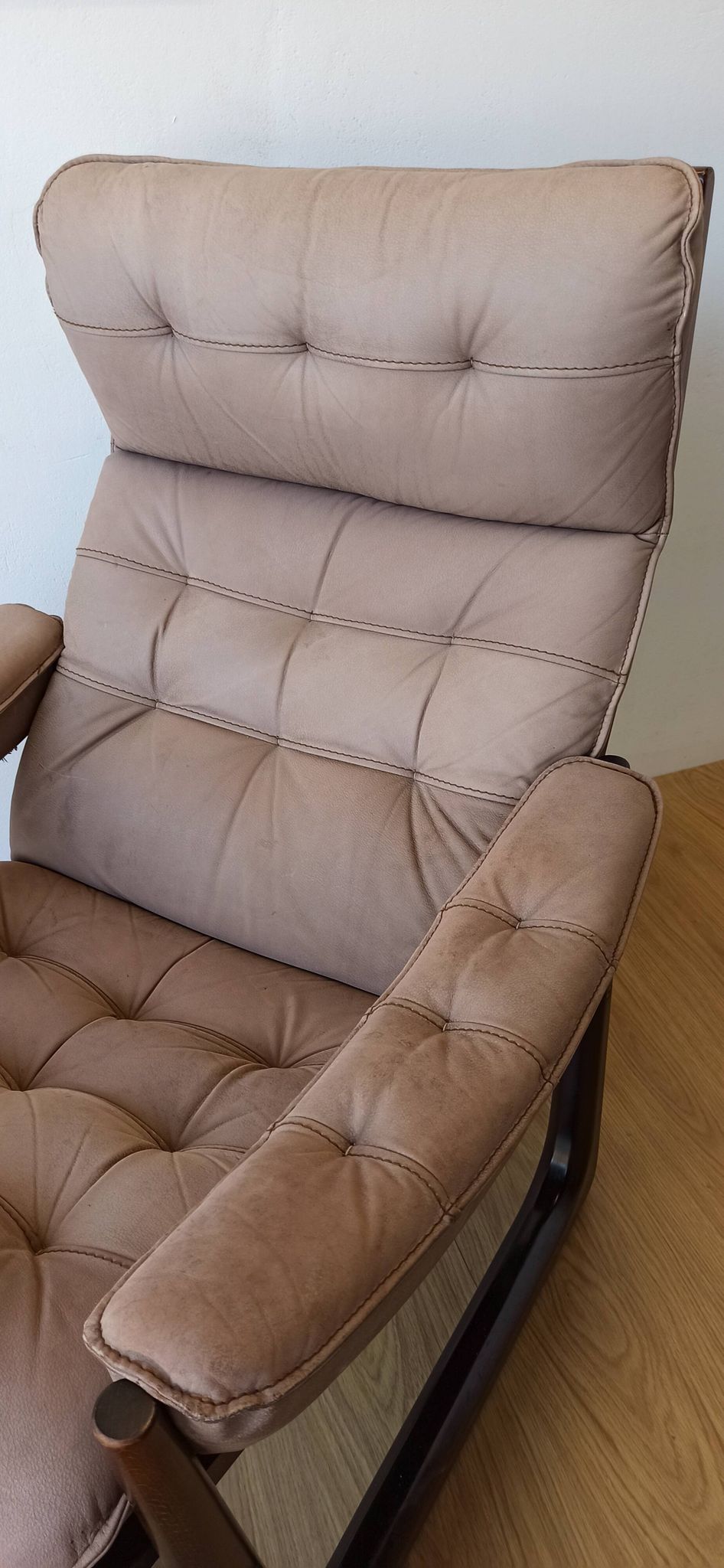 Genega Møbler leather armchair, Denmark, 1960s.