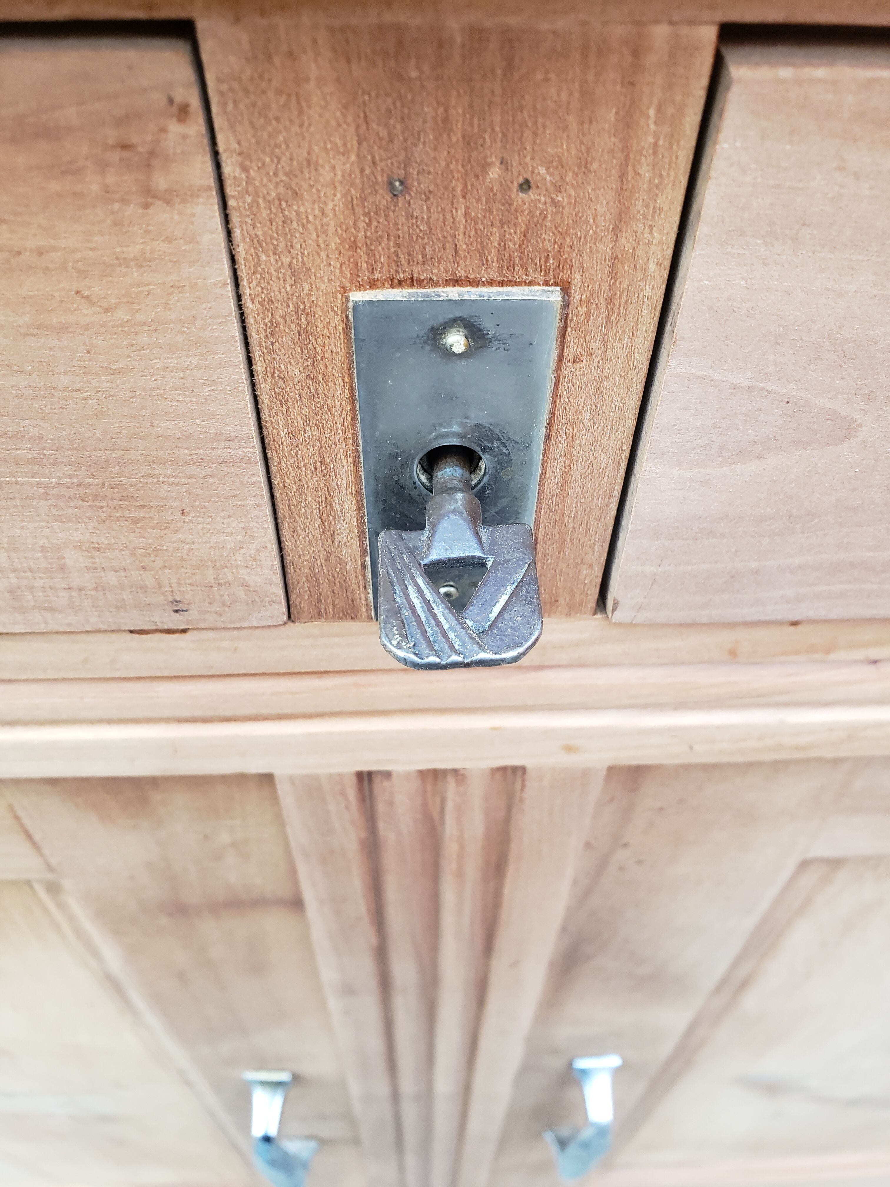 Parisian art deco buffet "poitou"