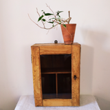 Vitrine murale ancienne en bois et verre