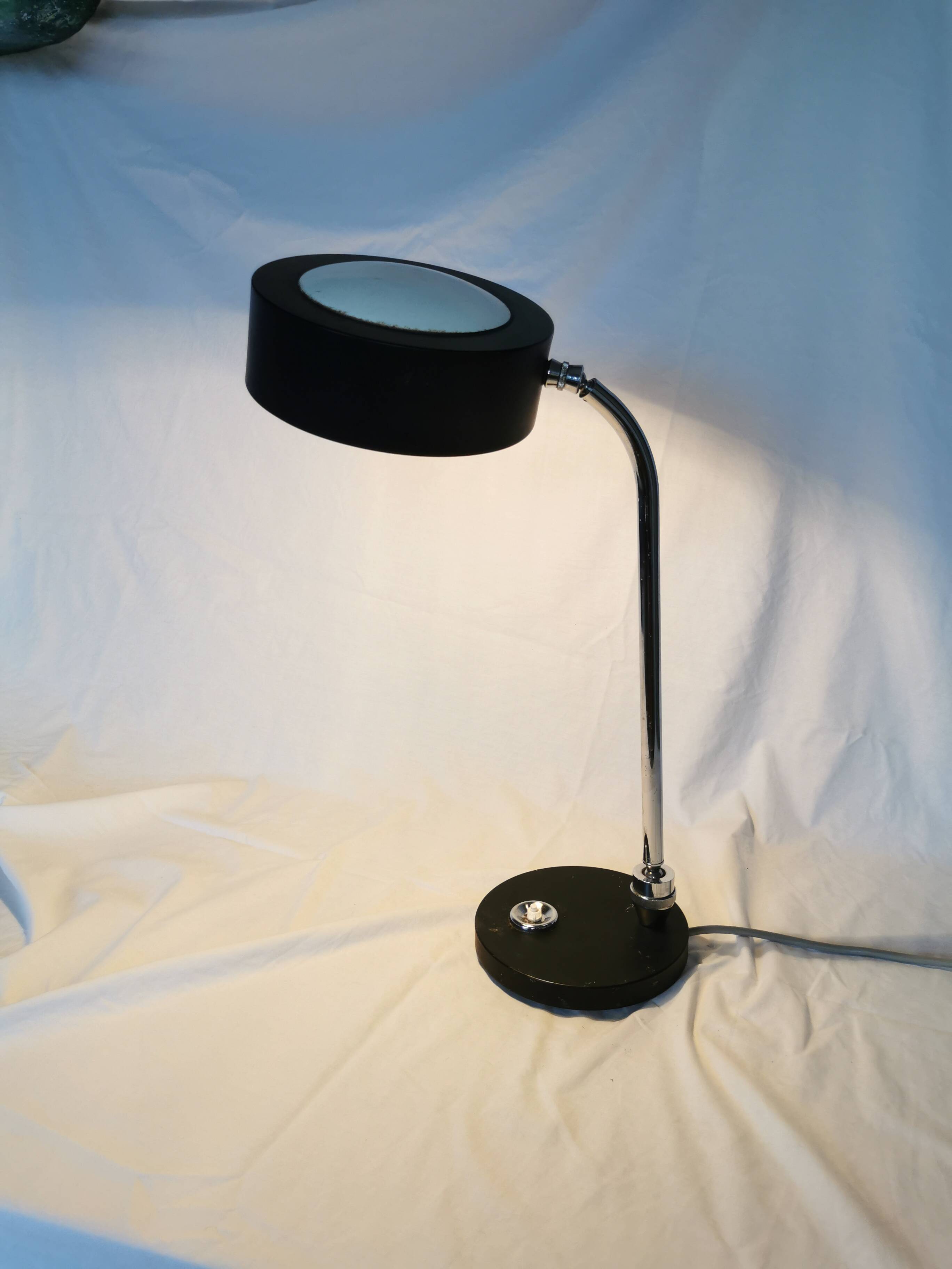 Jumo 900 lamp, France, 1960